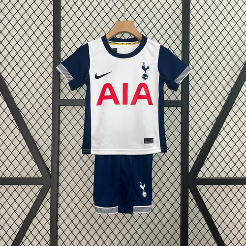 Ensemble pour enfant Tottenham 24/25 de la marque Le 12 -ème Maillot, t-shirt et short assortis pour garçon ou fille.