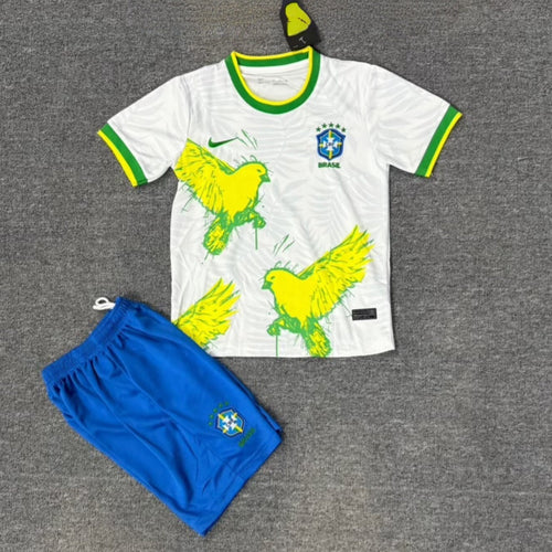 Ensemble pour enfant 25/26 Le 12 -ème Maillot, design Brésil spécial avec oiseaux blancs, vêtements pour jeunes enfants.