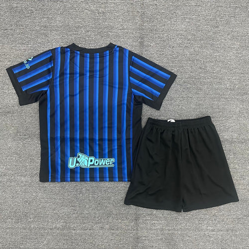 Ensemble enfant Inter Milan domicile Le 12-ème Maillot pour enfants de 2 à 3 ans, maillot et short bleu avec logo.
