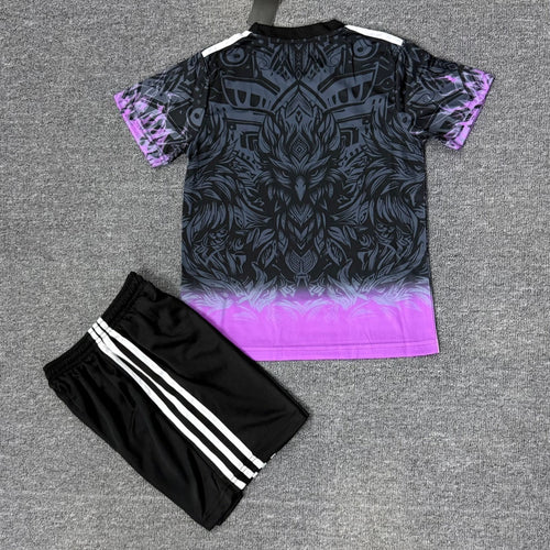 Ensemble pour enfant Liverpool violet Le 12 -ème Maillot, taille 25/26, vêtements confortables et colorés pour jeune enfant.