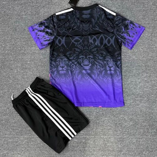 Ensemble pour enfant Manchester United Le 12-ème Maillot, taille 25/26, costume spécial pour jeune supporter.
