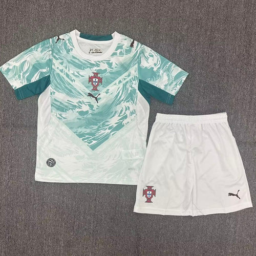 Ensemble pour enfant Le 12 -ème Maillot Portugal 2-3 ans, extérieur, t-shirt et short colorés, idéal pour l'été.
