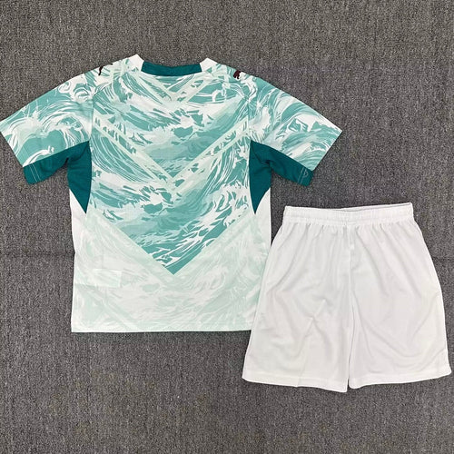Ensemble pour enfant 25/26 ans Le 12 -ème Maillot, Portugal extérieur, tenue colorée avec motifs pour jeunes enfants.