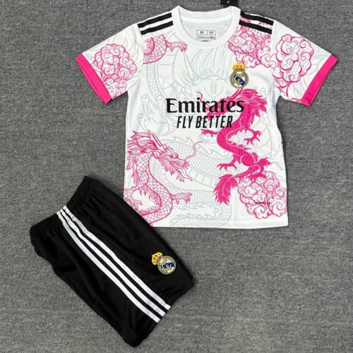 Ensemble pour enfant Real Madrid Rose Dragon, taille 25/26, avec maillot et short, fabriqué par Le 12-ème Maillot.