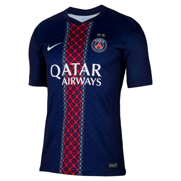 Maillot PSG 25/26 domicile Champions version fan Le 12 ème, logo et détails du club visible, style sportif et moderne.