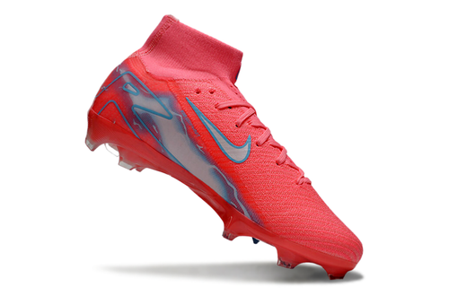 Crampons Mercurial Superfly 16 Elite XXV de Le 12-ème Maillot, vue des crampons en dessous du chaussant.