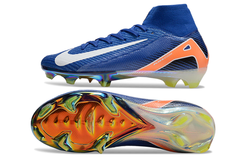 Crampons Mercurial Superfly IIX Elite de Le 12 -ème Maillot, semelles en acier pour football, visibles en action.