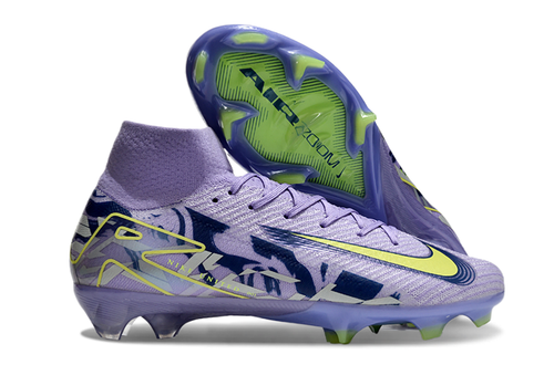 Crampons Mercurial Superfly IIX Elite de Le 12 -ème Maillot, vue de face avec semelles en acier pour football.