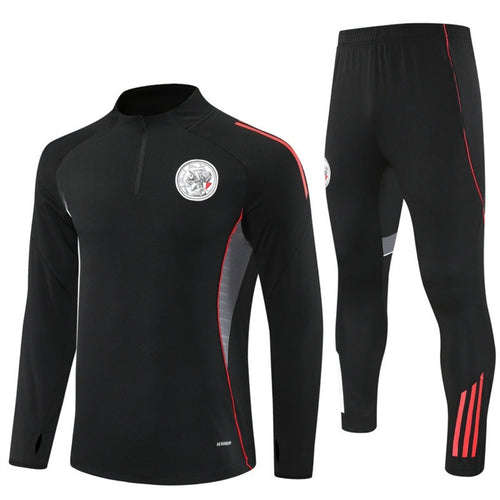 Ensemble Ajax noir Le 12 -ème Maillot pour enfants en taille 25/26, vêtement sportif confortable et stylé.