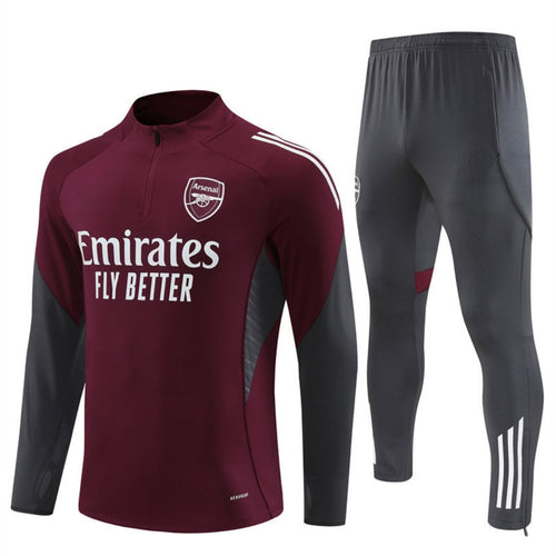 Ensemble de football Arsenal rouge 25/26 de la marque Le 12 -ème Maillot, maillot et short assortis pour la saison.