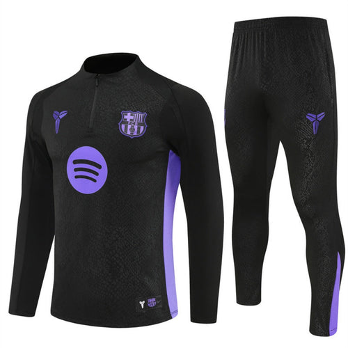 Ensemble Barcelone noir pour enfants 25/26 ans, marque Le 12 -ème Maillot, costume sportif avec logo de l'équipe.
