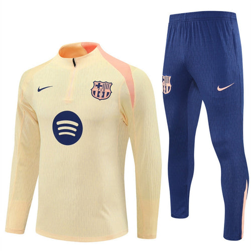 Ensemble Barcelone spécial 25/26 du Le 12 -ème Maillot, maillot et short assortis pour supporter l'équipe.