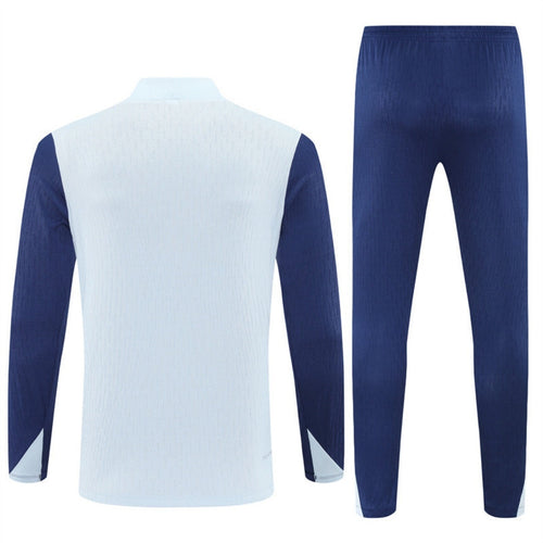 Ensemble Inter Milan bleu Cambridge pour enfant, maillot et short, par Le 12 -ème Maillot, vue de face.