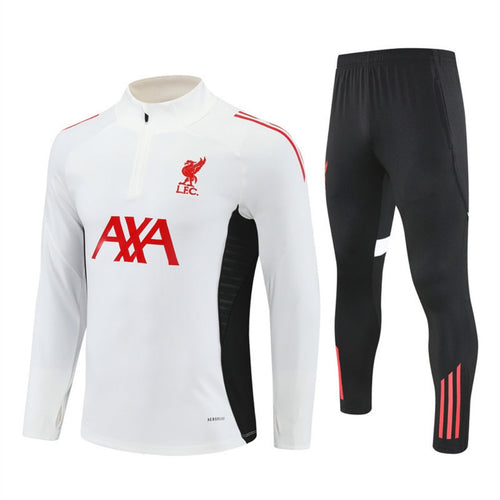 Ensemble Liverpool blanc 25/26 Le 12 -ème Maillot, maillot et short assortis pour supporter.