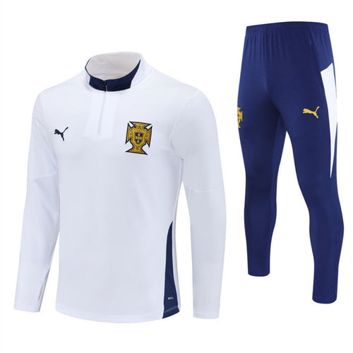 Ensemble Portugal blanc pour 25/26 ans de la marque Le 12 -ème Maillot, tenue sportive pour jeunes.