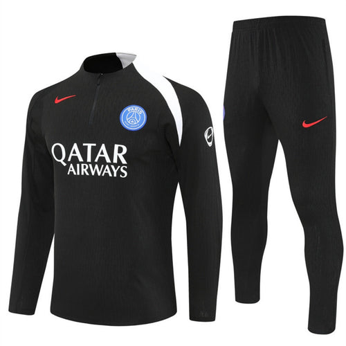 Ensemble PSG noir 25/26 de Le 12 -ème Maillot, maillot et short assortis pour supporter le Paris Saint-Germain.