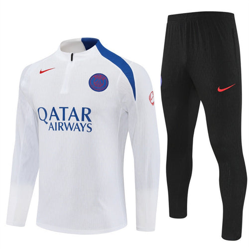 Ensemble PSG blanc pour enfants, modèle 25/26, par Le 12 -ème Maillot, vue de devant avec logo et détails.