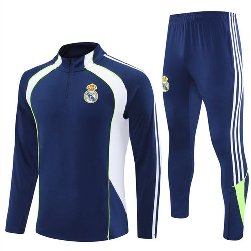Ensemble Real Madrid 25/26 bleu, maillot et short, marque Le 12 -ème Maillot, pour fans de football.