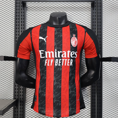 Maillot domicile AC Milan 25/26, modèle Player, signé Le 12 -ème Maillot, vue front avec logo et détails officiels