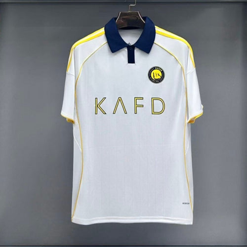 Maillot third de l'équipe Al-Nassr 25/26, marque Le 12 -ème Maillot, avec logo et design distinctif sur le devant.