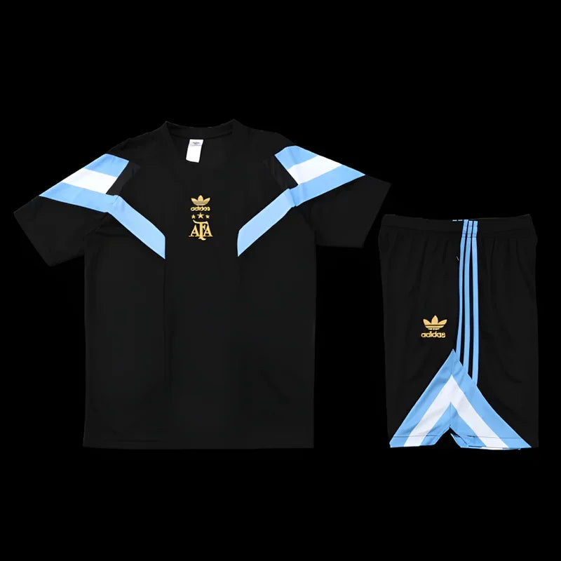 Ensemble Argentine Le 12 -ème Maillot, maillot de football bleu et blanc avec logo de l'équipe, vue de face.