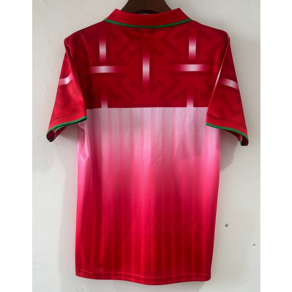 Maillot 1994 Maroc extérieur rétro Le 12ème Maillot, maillot de football marocain vintage, vue de face avec logo et détails.