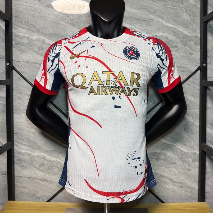 Maillot blanc PSG 25/26 Le 12-ème Maillot, maillot de joueur, design spécial, visible en détail sur le produit.