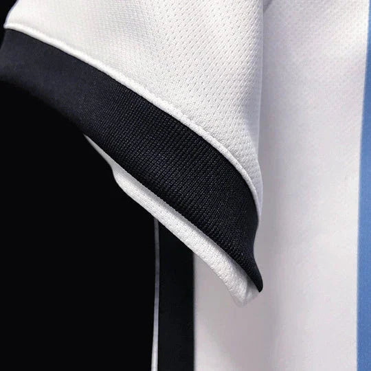 Maillot domicile de l'Argentine 2022/23 Le 12 -ème Maillot, maillot de football avec les couleurs traditionnelles argentines