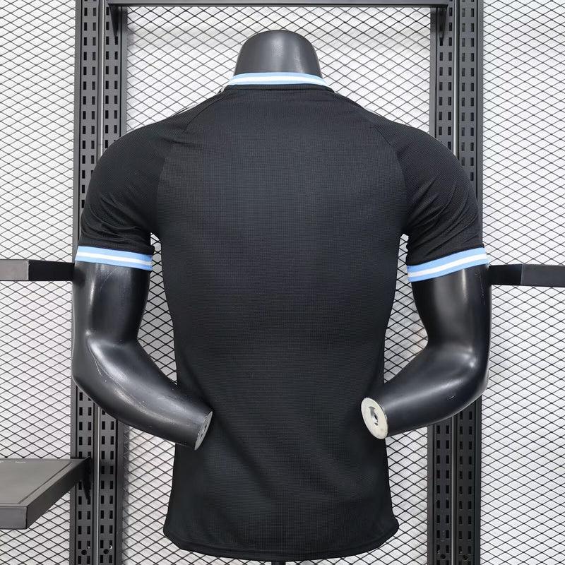 Maillot Argentine 2025-26 Le 12 -ème Maillot, maillot de football avec couleurs et logo de l'Argentine, vue de face.