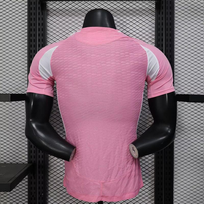 Maillot de football Argentine 2025-26 de la marque Le 12, avec le logo et les détails du design sur le maillot.