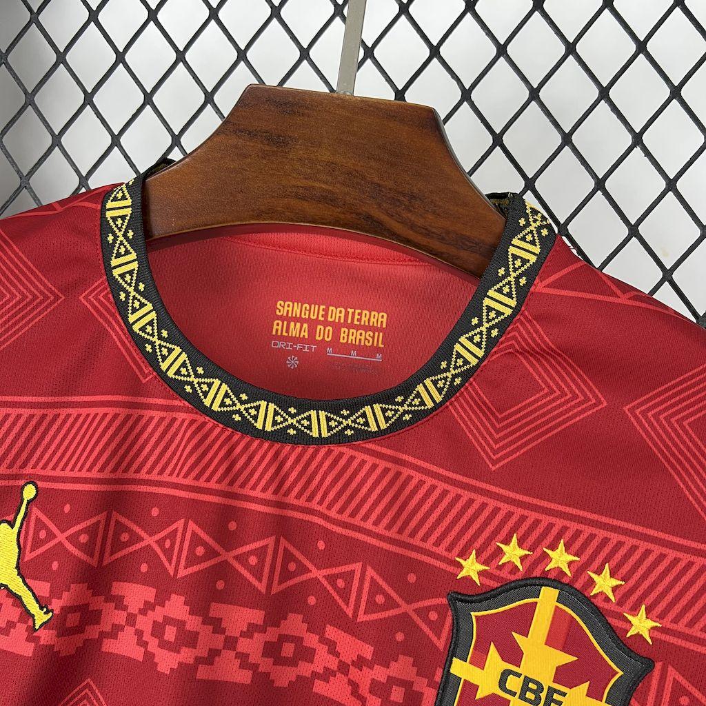 Maillot Brésil concept 2025-26 de la marque Le 12, maillot de football avec design innovant et couleurs signature brésiliennes.
