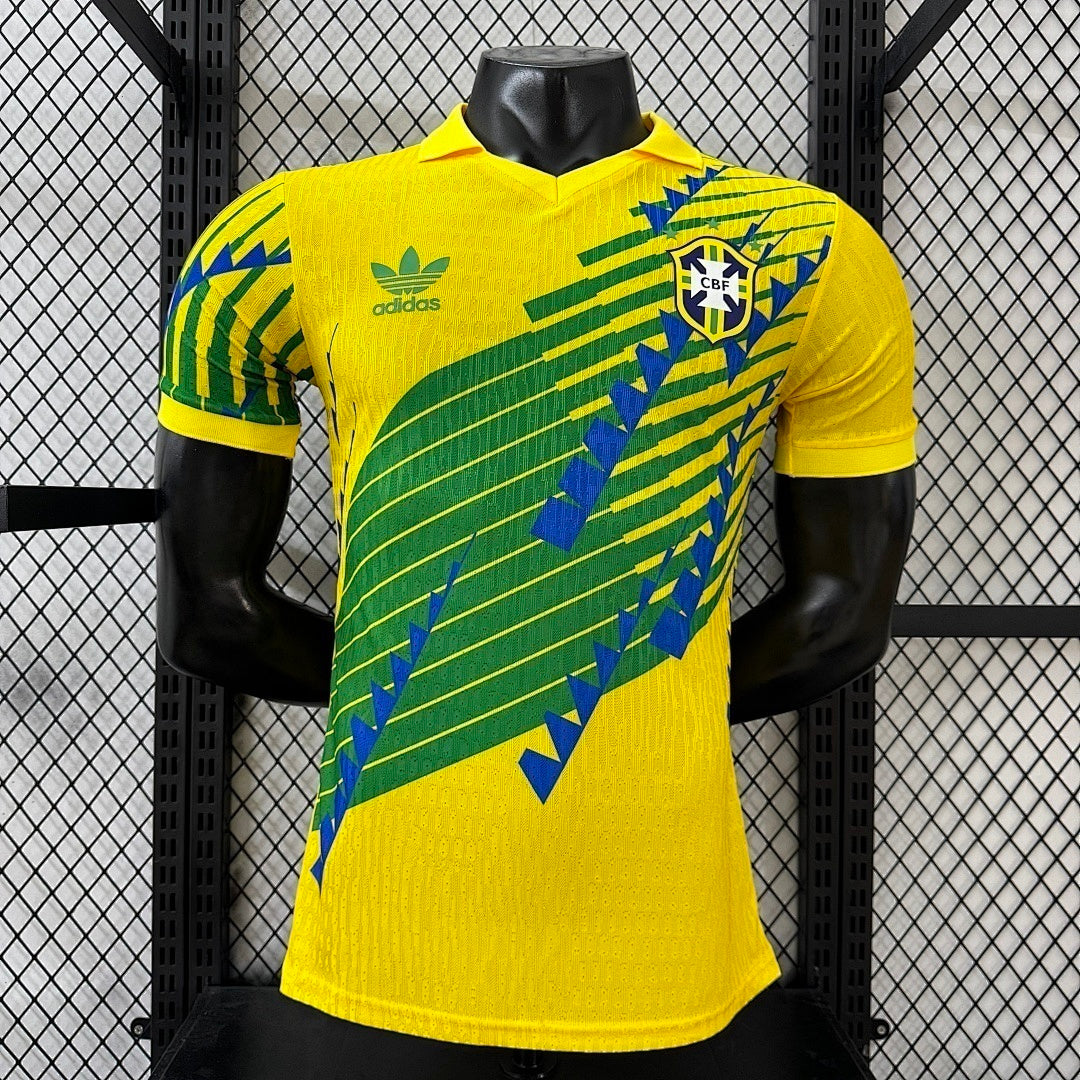 Maillot de football Brésil Concept 2026 de Le 12 -ème Maillot, vue front avec logo et détails du design.