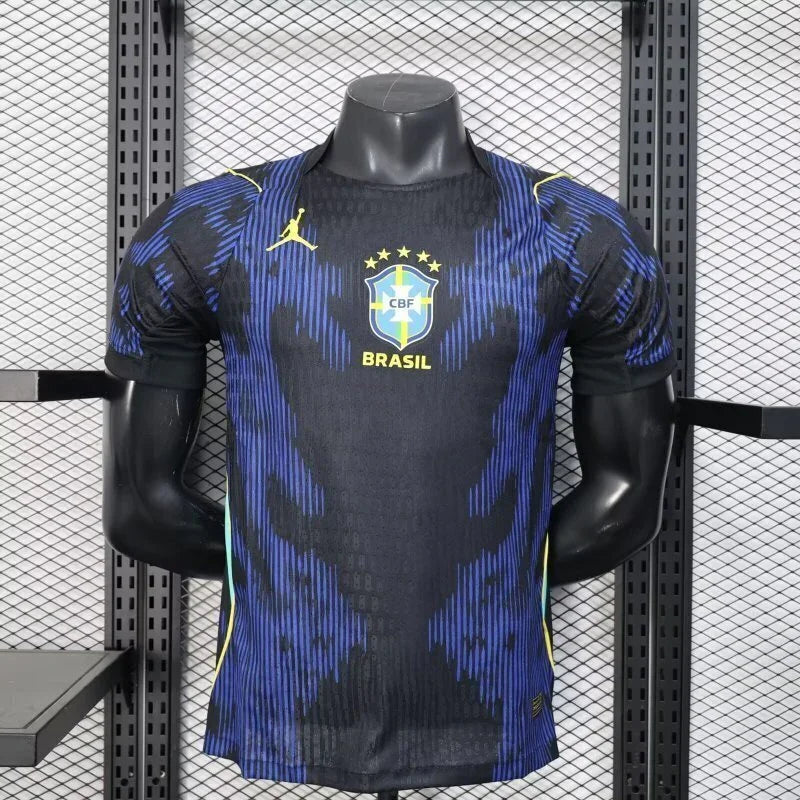 Maillot Brésil Coupe du Monde 2026 Le 12, maillot officiel de l'équipe nationale brésilienne, avec design vert et jaune.