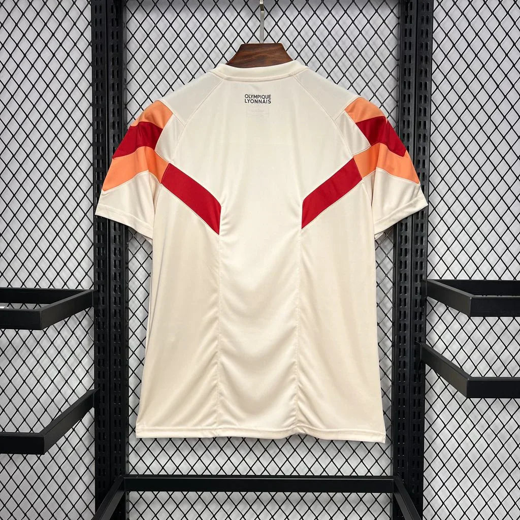 Maillot Lyon concept 2024-25 de Le 12 -ème Maillot, devant avec logo et design moderne.